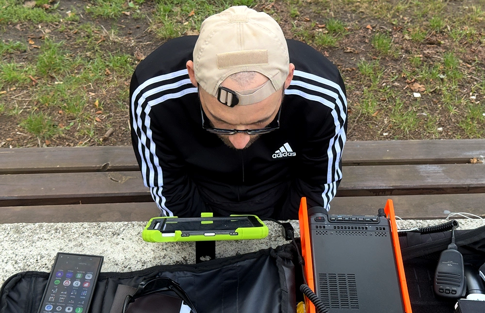 DG4KAI bei FT8 Funkbetrieb während POTA Aktivierung. Bild von oben