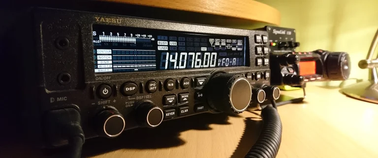 Mein damaliger Yaesu FT450D