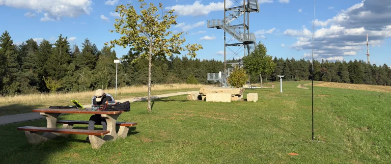DG4KAI beim Funkbetrieb auf dem Kalvarienberg DM/BM-345
