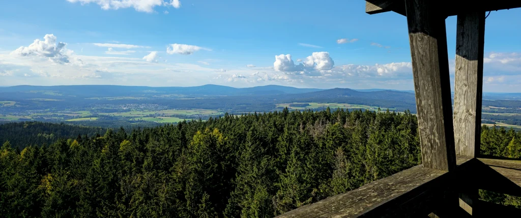 Blick vom Oberpfalzturm in Richtung Ochsenkopf, bei SOTA Aktivierung von DG4KAI