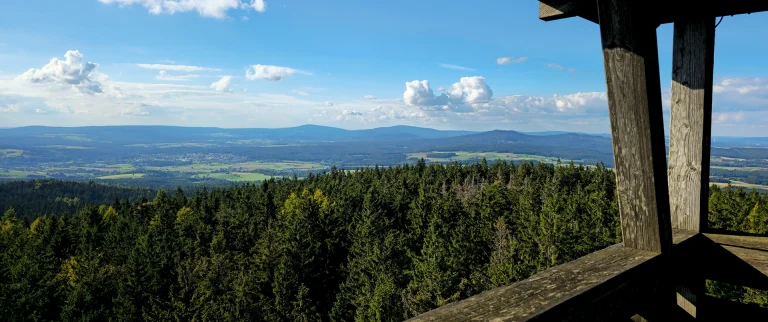 Blick vom Oberpfalzturm in Richtung Ochsenkopf, bei SOTA Aktivierung von DG4KAI