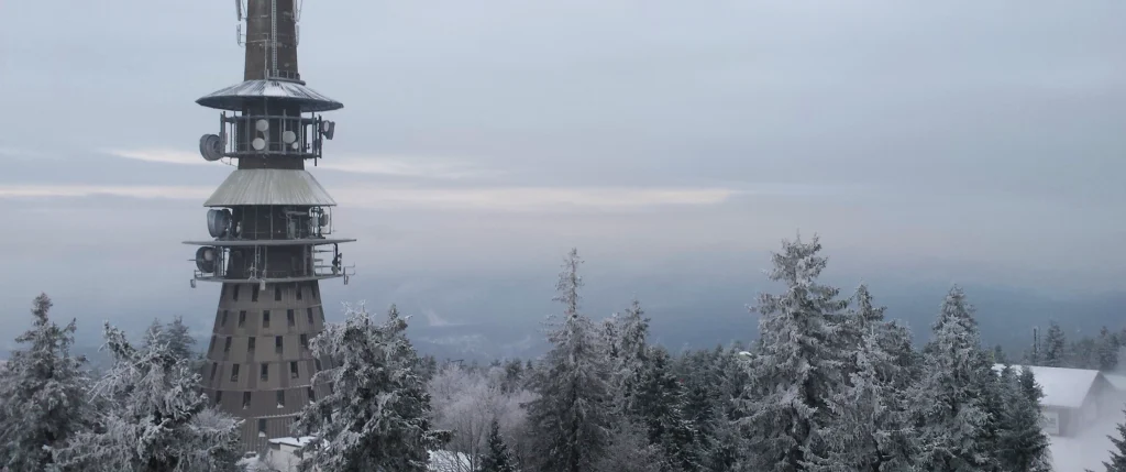 Ochsenkopf Sendemast links im Bild, im Januar 2016 sehr kalt, Schnee.