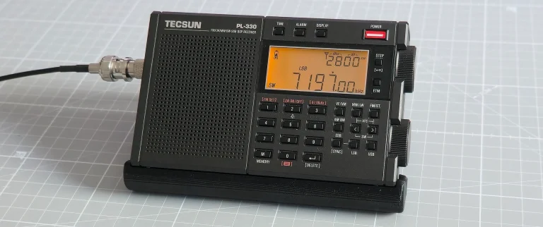 Tecsun PL330 Weltempfänger KW MW LW Receiver